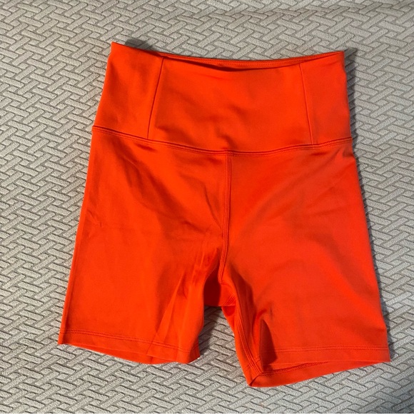 Girlfriend Collective Racer FLOAT Ultralight Run Short size small - Picture 2 of 7
